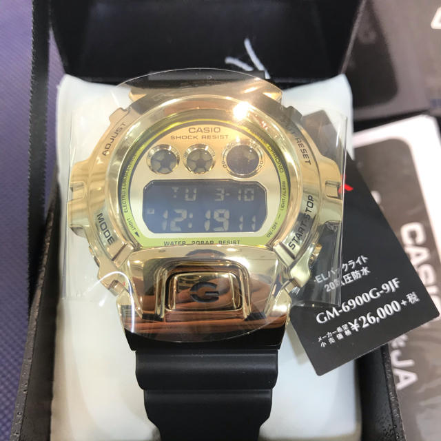 時計新品☆G-SHOCK GM-6900G-9JF ゴールド色ケース 【国内正規品】