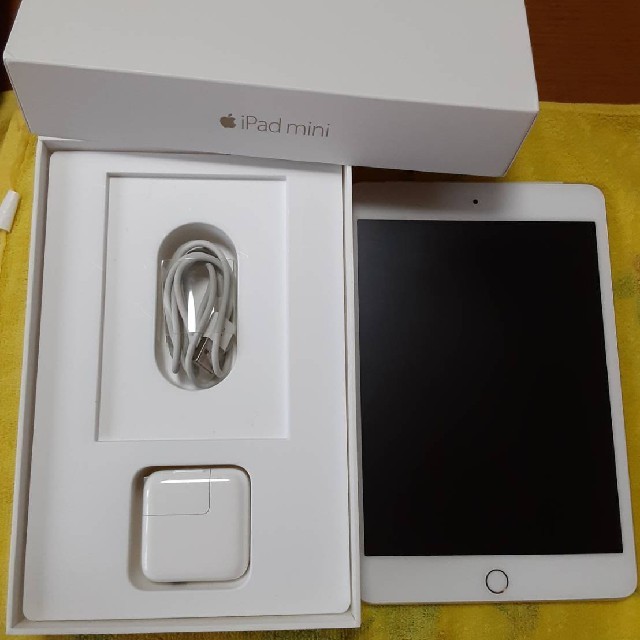 Apple(アップル)のiPad mini4 wifi&cellular 美品　16gb スマホ/家電/カメラのPC/タブレット(タブレット)の商品写真