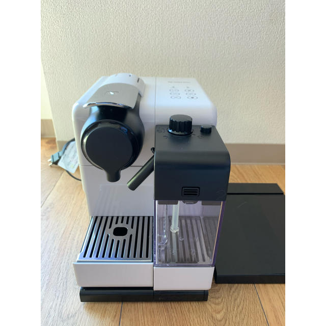 オンライン限定商品 ネスプレッソコーヒーメーカーF511 2017年製 kead.al