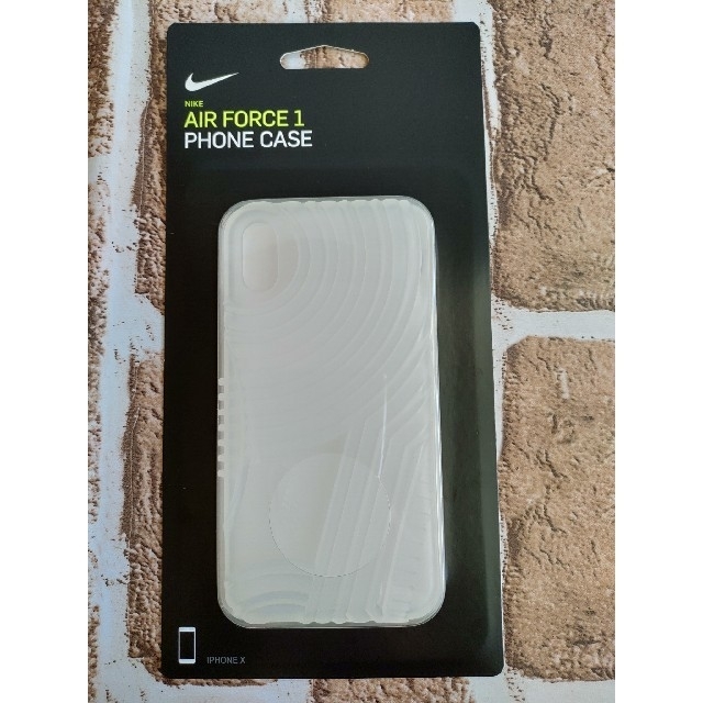 NIKE(ナイキ)の【新品未開封】ナイキ NIKE スマホケース iPhoneX/XS 半透明 スマホ/家電/カメラのスマホアクセサリー(iPhoneケース)の商品写真