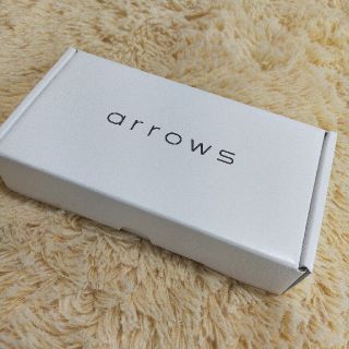 フジツウ(富士通)のARROWS M5 SIMフリー 新品未使用(スマートフォン本体)