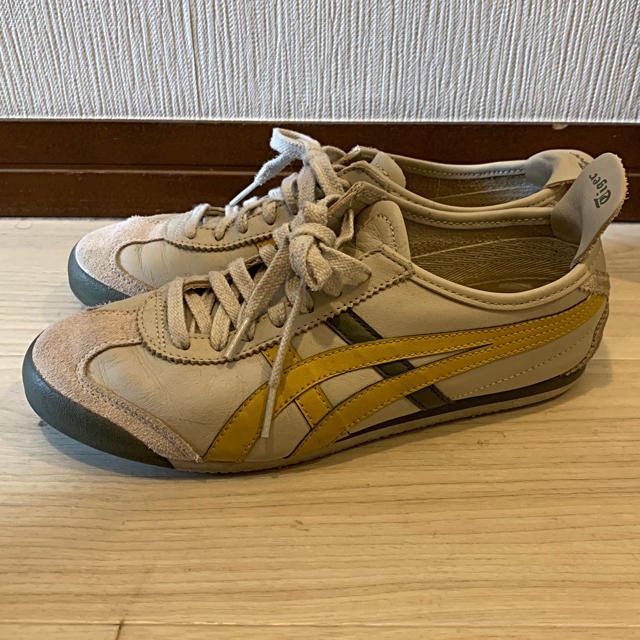 Onitsuka Tiger(オニツカタイガー)のオニツカタイガー　スニーカー　25.5センチ メンズの靴/シューズ(スニーカー)の商品写真