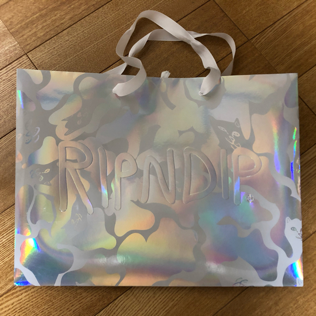 リップンディップ RIPNDIP ショッパー 紙袋 大きめ レディースのバッグ(ショップ袋)の商品写真
