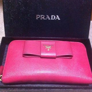 プラダ(PRADA)のプラダ 長財布(財布)