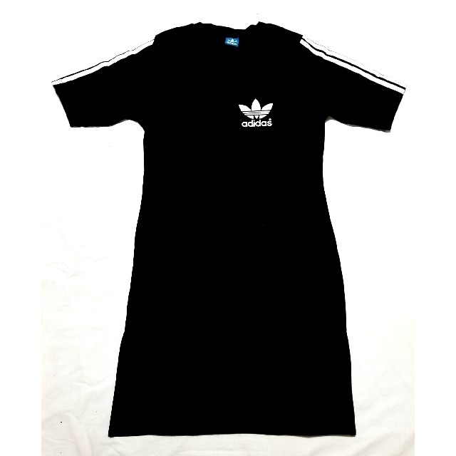 adidas(アディダス)のアディダス　ロング丈Tシャツ　フリーサイズ　Aライン　人気商品 レディースのトップス(Tシャツ(半袖/袖なし))の商品写真