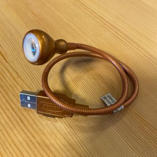 イケア(IKEA)のイケア USB LEDランプ　ブロンズ　パソコン　ライト(PC周辺機器)