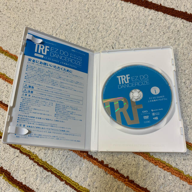 TRF EZ DO DANCERCIZE ①②③ エンタメ/ホビーのDVD/ブルーレイ(スポーツ/フィットネス)の商品写真