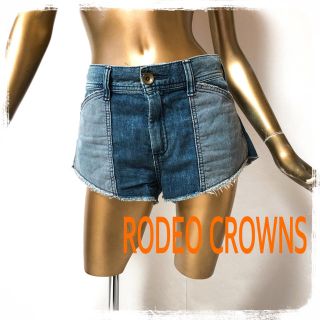 ロデオクラウンズ(RODEO CROWNS)のRODEO CROWNS ★ 激かわ リメイク風 クラッシュ デニム ショーパン(ショートパンツ)