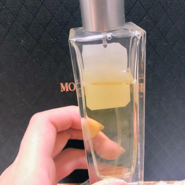 laura mercier(ローラメルシエ)のローラメルシエ　オードトワレ【アンバーバニラ 50ml】 コスメ/美容の香水(香水(女性用))の商品写真