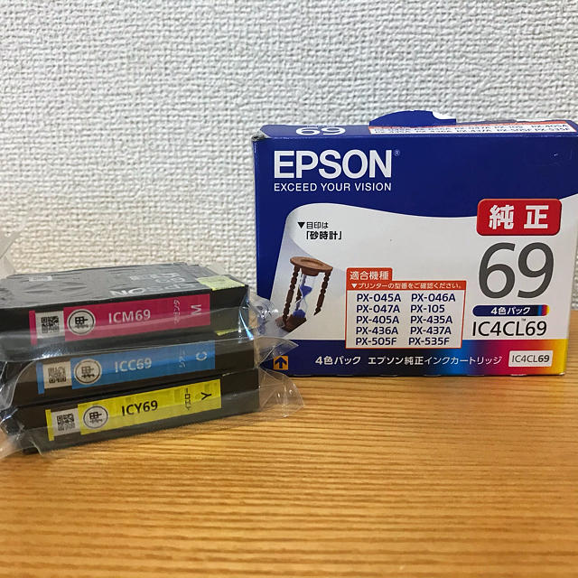 EPSON(エプソン)の【専用】マゼンダ&シアン　エプソン 純正 インク カートリッジ 69 インテリア/住まい/日用品のオフィス用品(OA機器)の商品写真