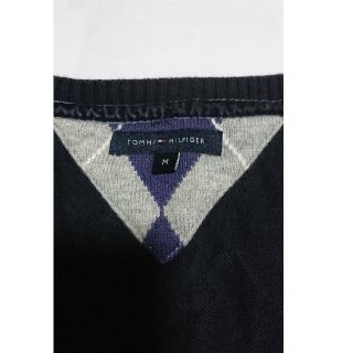 トミーヒルフィガー(TOMMY HILFIGER)のTOMMY  HILFIGER  Vニット(ニット/セーター)