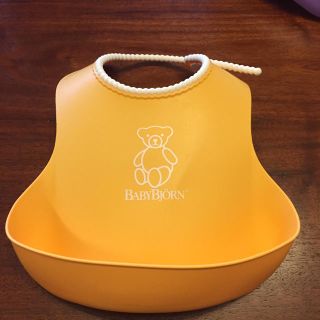 ベビービョルン(BABYBJORN)のベビービョルン お食事エプロン スタイ イエロー 黄色(お食事エプロン)