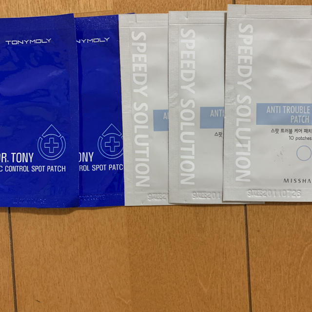 TONY MOLY(トニーモリー)のニキビ　スポットパッチ　ミシャ　トニーモリー コスメ/美容のスキンケア/基礎化粧品(その他)の商品写真