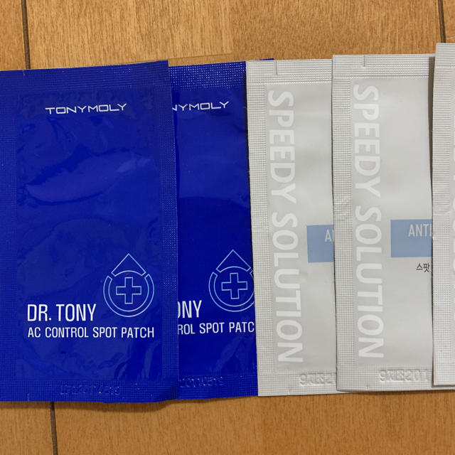 TONY MOLY(トニーモリー)のニキビ　スポットパッチ　ミシャ　トニーモリー コスメ/美容のスキンケア/基礎化粧品(その他)の商品写真