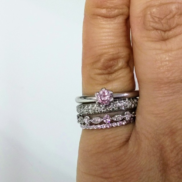 華奢でかわいい☆Pt900製ピンクダイヤリング　0.31ct　中古 レディースのアクセサリー(リング(指輪))の商品写真