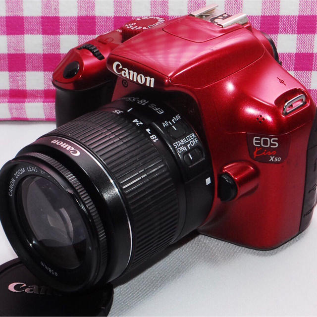 Canon(キヤノン)の♥激レアワインレッド♥Canon Kiss X50 レンズキット♪ スマホ/家電/カメラのカメラ(デジタル一眼)の商品写真