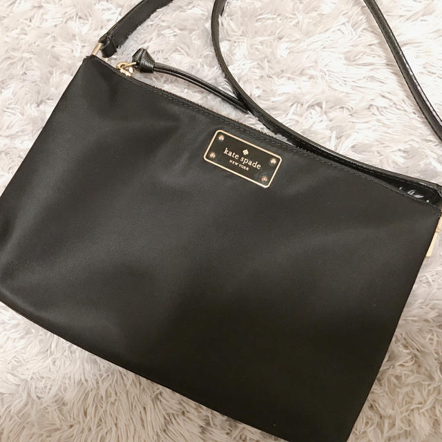 kate spade new yorkのショルダーバッグ