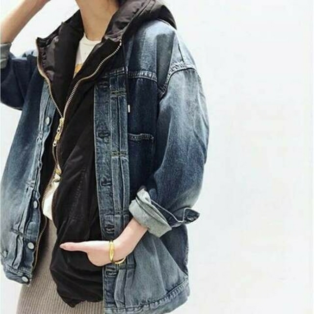 L'Appartement DEUXIEME CLASSE(アパルトモンドゥーズィエムクラス)のアパルトモンSTAMMBAUM OVERSIZE DENIM JACKET レディースのジャケット/アウター(Gジャン/デニムジャケット)の商品写真