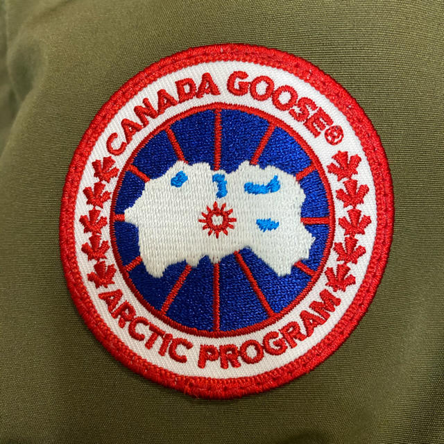 CANADA GOOSE(カナダグース)のカナダグース　ベスト メンズのジャケット/アウター(ダウンベスト)の商品写真