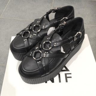 ユニフ(UNIF)のマッギョ様ユニフ 23日まで(ローファー/革靴)