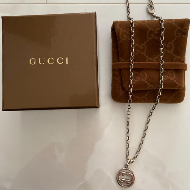 Gucci(グッチ)のGUCCI ロゴネックレス　　 メンズのアクセサリー(ネックレス)の商品写真