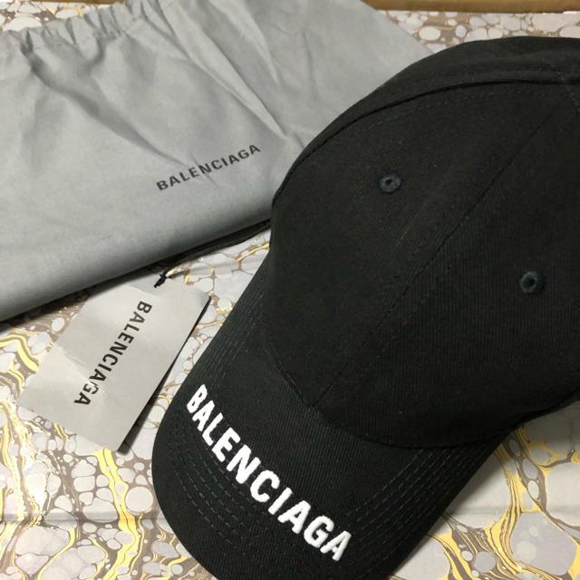 新作入荷！！ L58 新品未使用 BALENCIAGA ベースボールキャップ