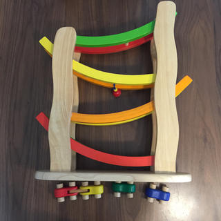 Pintoy レインボースロープ 木製(知育玩具)