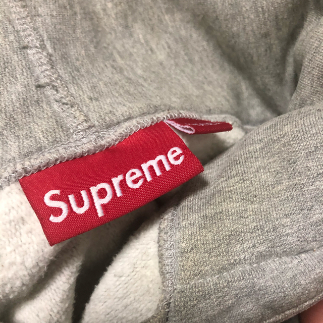 supreme kaws box logo パーカー