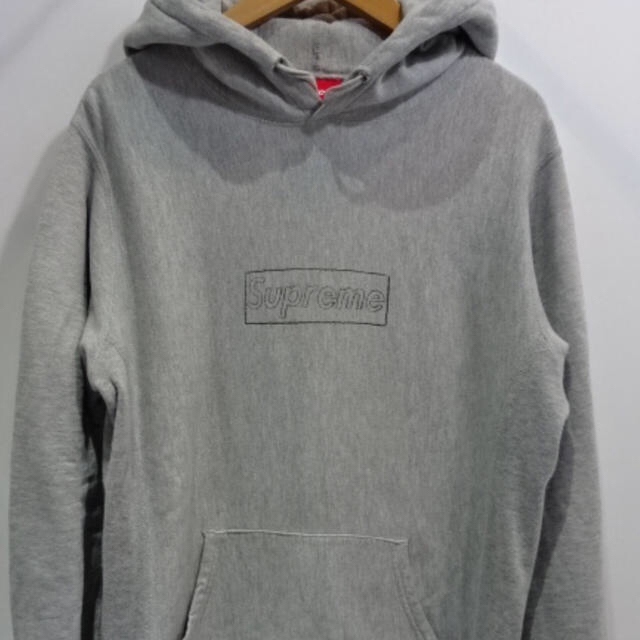 supreme カウズボックスロゴ パーカー L シュプリーム