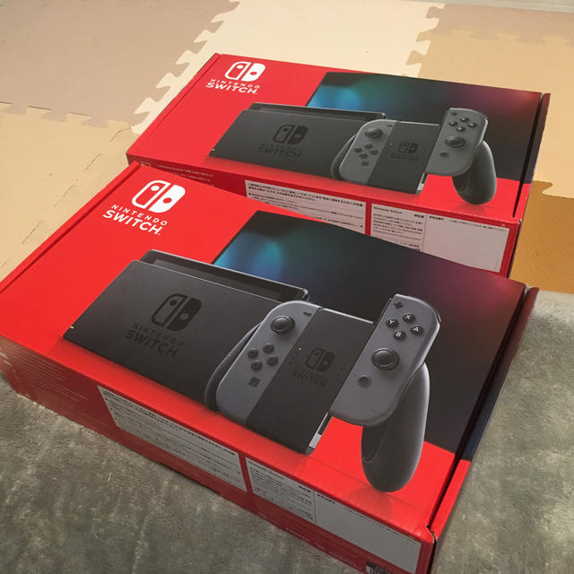 2台ニンテンドースイッチnintendo switch グレー新品 ※本日限定特典