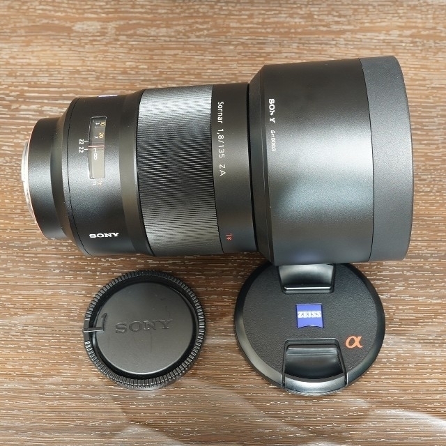 【美品】 SONY Sonnar T＊ 135mm F1.8 ZAスマホ/家電/カメラ