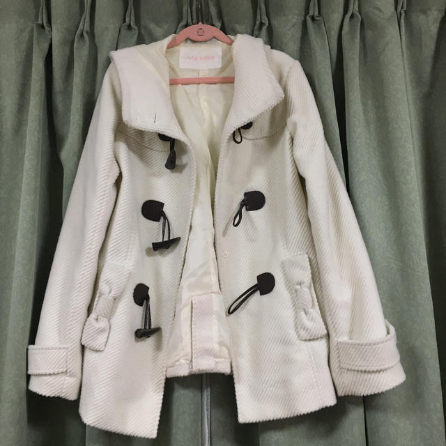 LIZ LISA(リズリサ)のLIZ LISA♡白コート レディースのジャケット/アウター(ダッフルコート)の商品写真