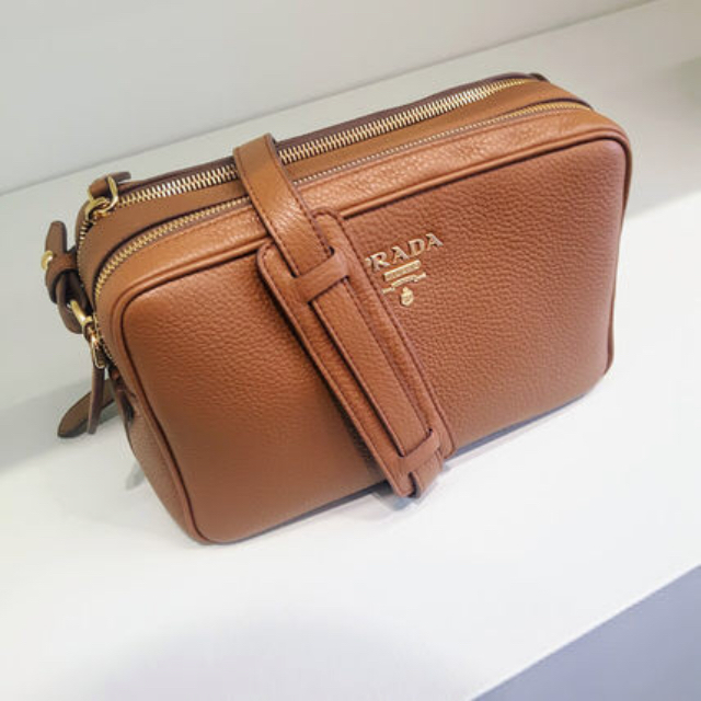 PRADA(プラダ)のご確認ページ レディースのバッグ(ショルダーバッグ)の商品写真