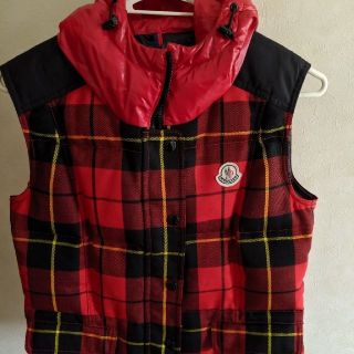 MONCLER - るーさん専用 モンクレール ダウンベスト チェック柄の通販