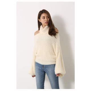 リエンダ(rienda)のrienda Off Turtle Official Knit TOP 新品(ニット/セーター)