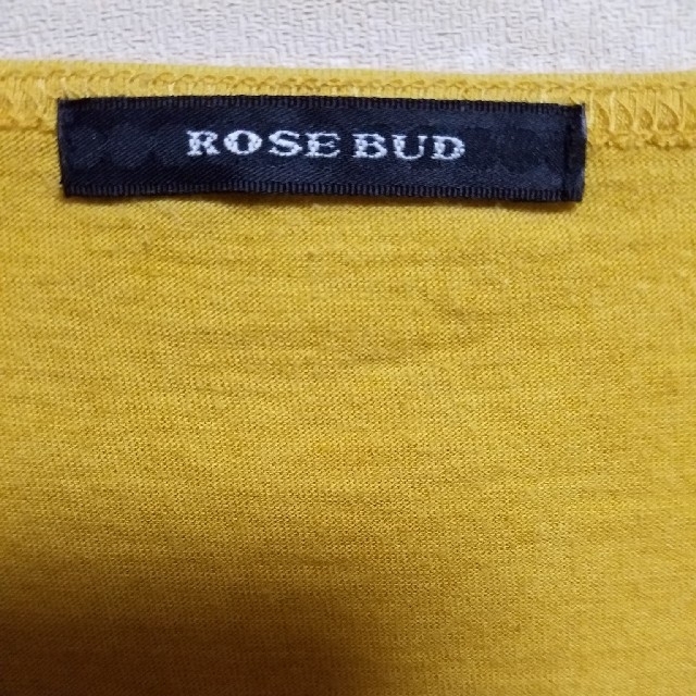 ROSE BUD(ローズバッド)の★ローズバッド　五分袖Tシャツ★値下げ💴⤵️ レディースのトップス(シャツ/ブラウス(長袖/七分))の商品写真