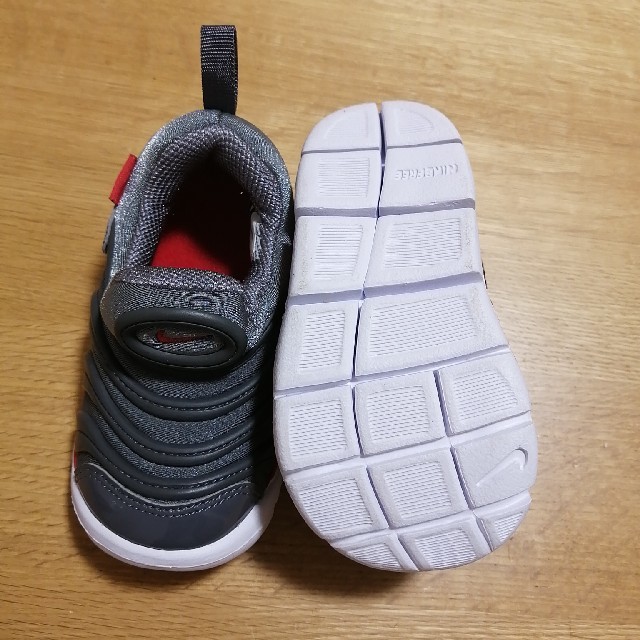 NIKE(ナイキ)のNIKEシューズ13cm キッズ/ベビー/マタニティのベビー靴/シューズ(~14cm)(スニーカー)の商品写真