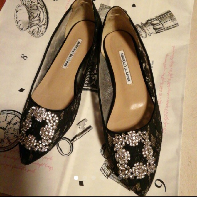 シューズ MANOLO レース フラット ホワイトの通販 by アルパカ's shop ...