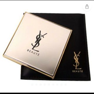 イヴサンローランボーテ(Yves Saint Laurent Beaute)の新品未使用 サンローラン手鏡(ミラー)