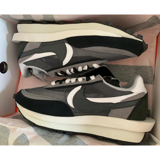 NIKE(ナイキ)のSacai waffle 25.5cm メンズの靴/シューズ(スニーカー)の商品写真