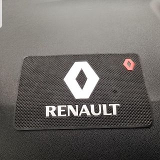 ルノー(RENAULT)のRENAULT　
ルノー　
滑り止めマット(車内アクセサリ)