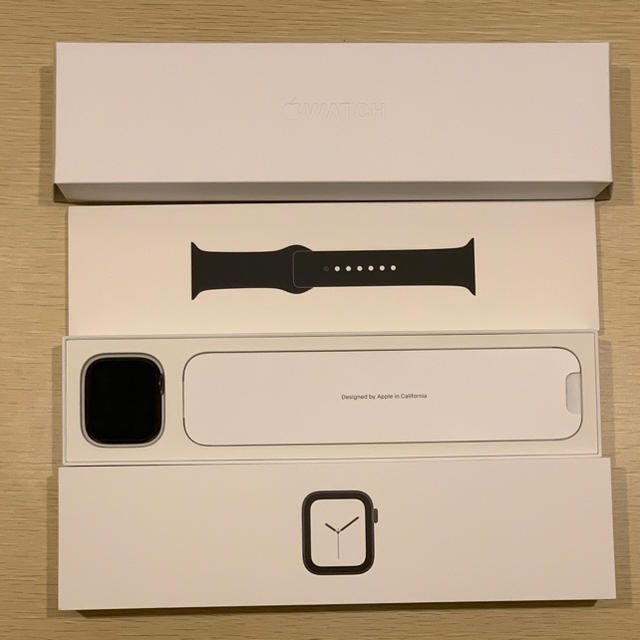 Apple Watch(アップルウォッチ)のApple Watch Series 4（GPS）44mm スマホ/家電/カメラのスマートフォン/携帯電話(その他)の商品写真