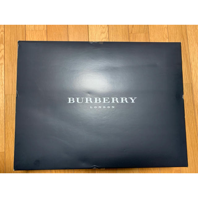 BURBERRY(バーバリー)のBurbbery ウール100% 毛布 インテリア/住まい/日用品の寝具(毛布)の商品写真