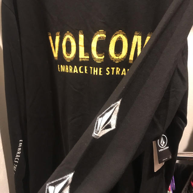 volcom(ボルコム)のボルコム ロンT メンズM メンズのトップス(Tシャツ/カットソー(七分/長袖))の商品写真