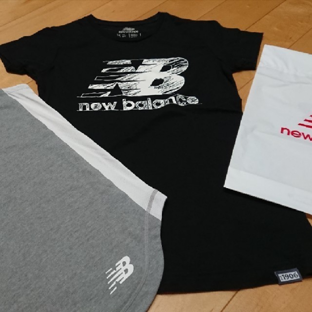 New Balance(ニューバランス)のNBニューバランス半袖Tシャツタンクトップレディースセット レディースのトップス(Tシャツ(半袖/袖なし))の商品写真