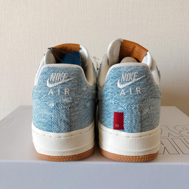 NIKE(ナイキ)のイシダオジオ様専用Nike Air Force 1 Low LEVI'S レディースの靴/シューズ(スニーカー)の商品写真