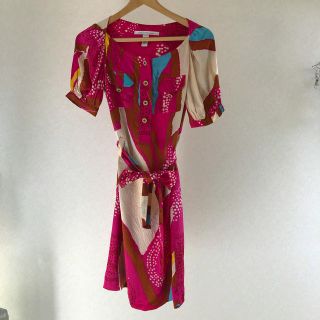 ダイアンフォンファステンバーグ(DIANE von FURSTENBERG)のDIANE von FURSTENBERG 半袖 ワンピース(ひざ丈ワンピース)