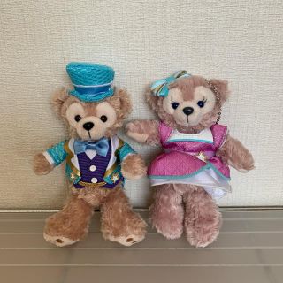 ディズニー(Disney)の【ダッフィー、シェリーメイ】ぬいぐるみバッジ(キャラクターグッズ)