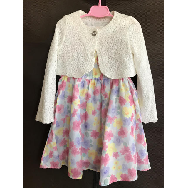 anyFAM(エニィファム)のボレロとワンピース　120センチ キッズ/ベビー/マタニティのキッズ服女の子用(90cm~)(ワンピース)の商品写真