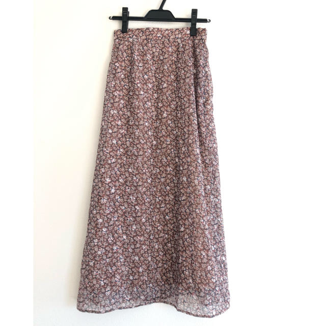 Khaju(カージュ)の【ゆーこすさん専用】khaju♡ 花柄ロングスカート レディースのスカート(ロングスカート)の商品写真